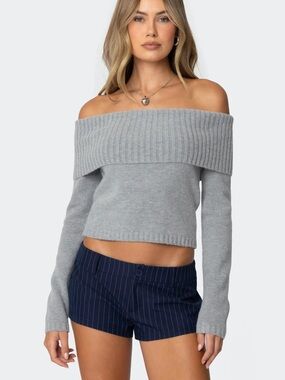 Edikted Light Gray Off-the-Shoulder Ribbed Foldover Sweater